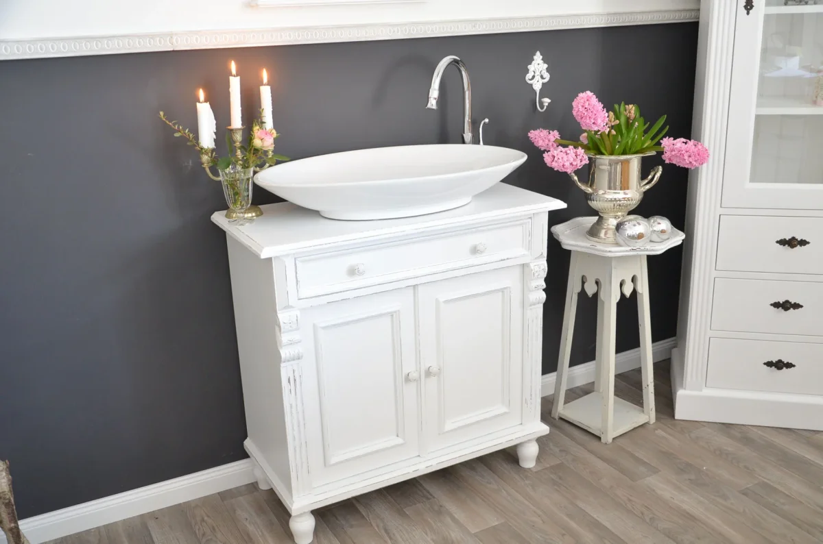 "Férrande" weißer Shabby-Chic Landhaus-Waschtisch 80 cm – Bild 9